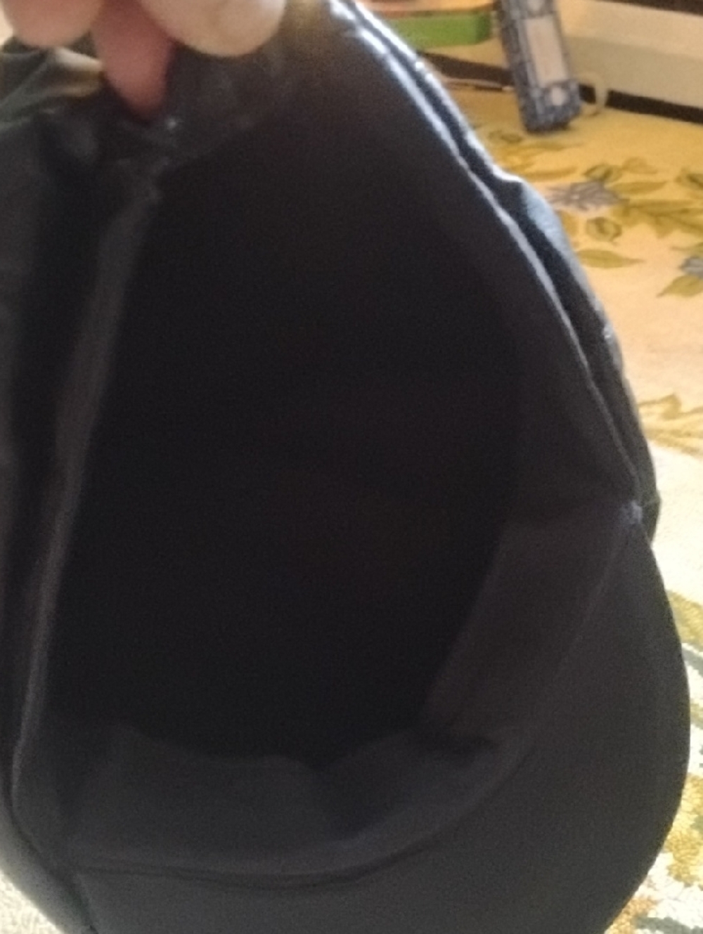 Source Unknown Black Faux Leather Newsboy Cap with Navy Brim - Picture 4 of 4